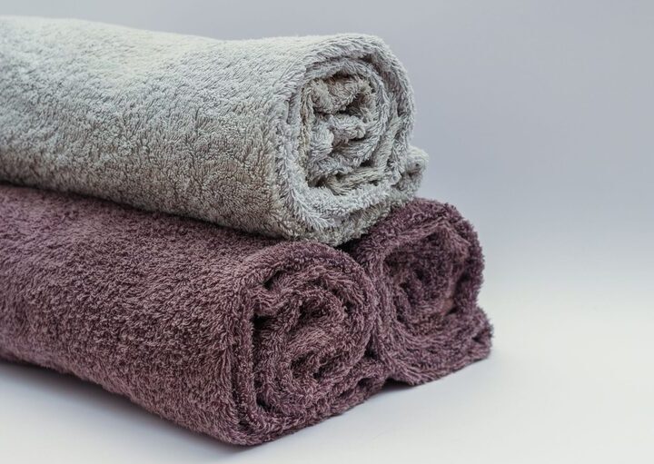 Sfaturi practice pentru a păstra prosoapele pufoase și fresh